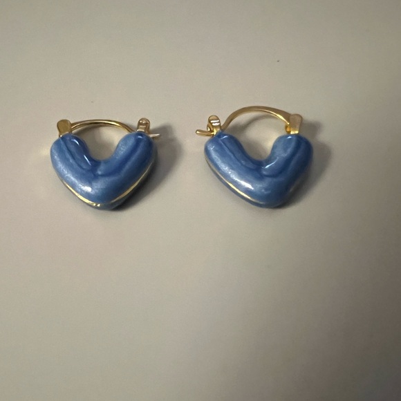 NWT Blue Heart Dangle Hoop Earrings - Picture 7 of 8
